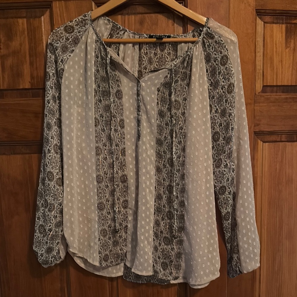 Roz & Ali Tan and Cream Relaxed Blouse with Tie Front